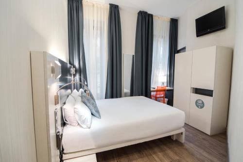 This photo about Petit Palace Canalejas Sevilla shared on HyHotel.com