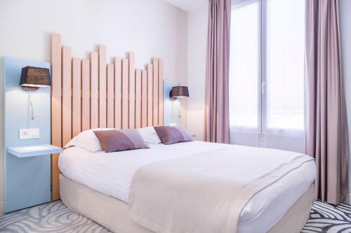 HOTEL DES ARTS in Rueil-Malmaison HOTEL DES ARTS in Rueil-Malmaison