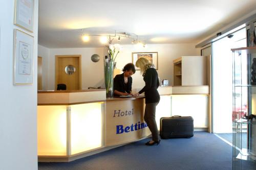Előcsarnok, Hotel Bettina garni in Gunzburg Városközpont Előcsarnok, Hotel Bettina garni in Gunzburg Városközpont