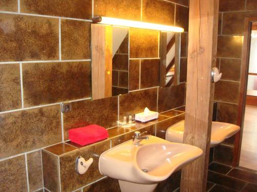 Bathroom, Hotel Smart-Inn in Erlangen Bathroom, Hotel Smart-Inn in Erlangen