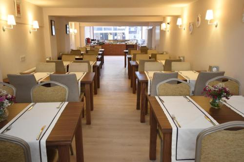 מסעדה, ParionHouse Hotel in קנאקלה מסעדה, ParionHouse Hotel in קנאקלה