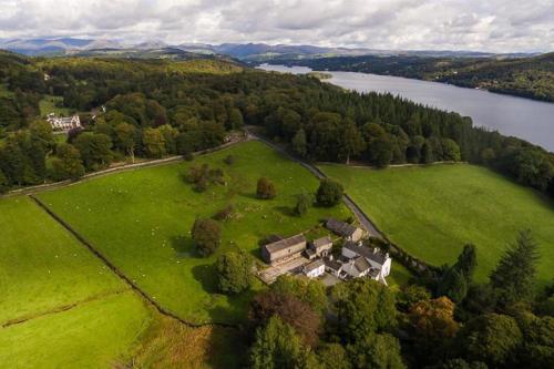 This photo about Low Graythwaite Hall shared on HyHotel.com