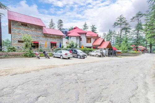 Idyllic retreat amid dense foliage, perfect for solitude seekers, , by GuestHouser
Idyllic retreat amid dense foliage, perfect for solitude seekers, , by GuestHouser
