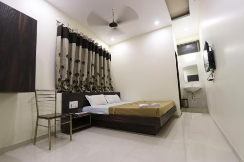 This photo about Hotel Ramkrishna shared on HyHotel.com