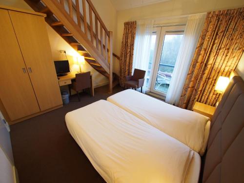 Hotel Bos en Duinzicht in Ameland Hotel Bos en Duinzicht in Ameland