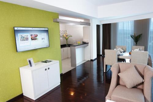 Facilities, Platinum Adisucipto Hotel & Conference Center in Yogyakarta Facilities, Platinum Adisucipto Hotel & Conference Center in Yogyakarta