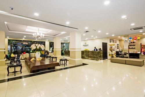 Lobby, Grandvrio City Danang by Route Inn Group near Dong Da Market Lobby, Grandvrio City Danang by Route Inn Group near Dong Da Market