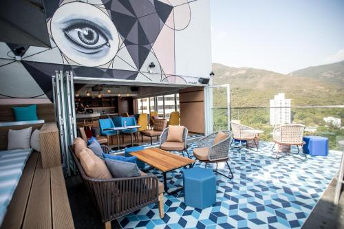 Bar/lounge, Southside by Ovolo in Hong Kong Island South Bar/lounge, Southside by Ovolo in Hong Kong Island South