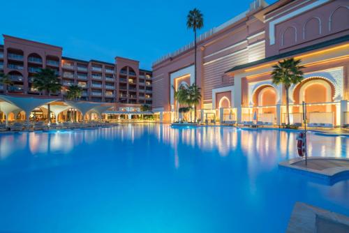 Zwembad, Savoy Le Grand Hotel Marrakech in Marrakech Zwembad, Savoy Le Grand Hotel Marrakech in Marrakech