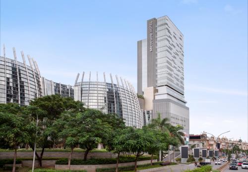 Exterior view, Mercure Jakarta Pantai Indah Kapuk in Cengkareng Exterior view, Mercure Jakarta Pantai Indah Kapuk in Cengkareng