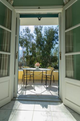 Costa-Rini Hotel in Leonidion Costa-Rini Hotel in Leonidion