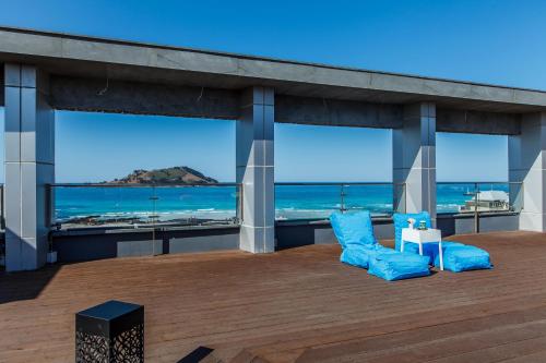 Bluespring boutique hotel in Hallim Bluespring boutique hotel in Hallim