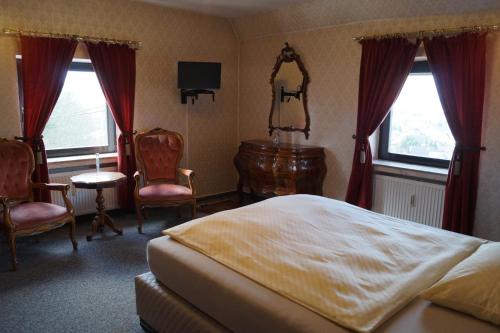 This photo about Schlosshotel Kommende Ramersdorf shared on HyHotel.com