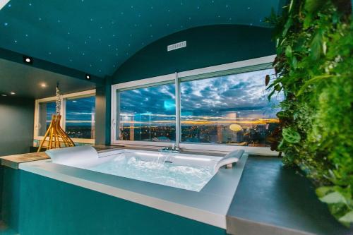 View, Parenthese Concept Room in Casselardit View, Parenthese Concept Room in Casselardit