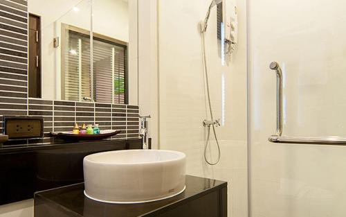 タラ プレイス20