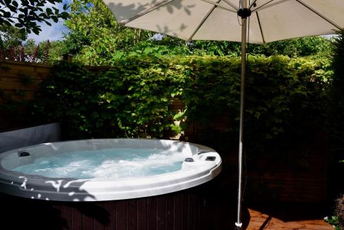 Jardín, Cotswold House Hotel & Spa in Chipping Campden Jardín, Cotswold House Hotel & Spa in Chipping Campden