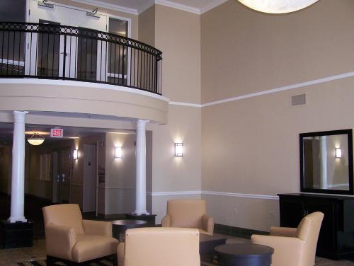 大堂, Extended Stay America Suites - Columbia - Northwest/Harbison in 厄莫 大堂, Extended Stay America Suites - Columbia - Northwest/Harbison in 厄莫