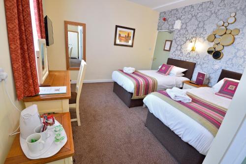 This photo about The Royal Victoria and Bull Hotel shared on HyHotel.com