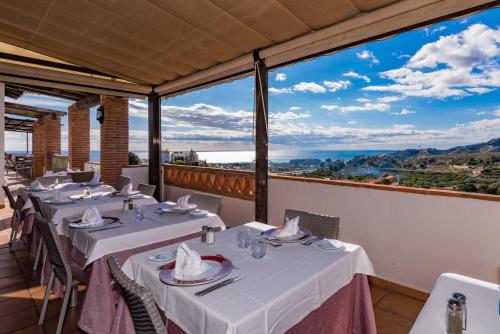 Restoran, Hotel Rural Almazara in Nerja Restoran, Hotel Rural Almazara in Nerja
