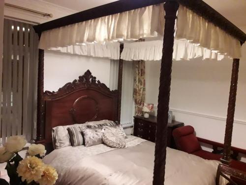 Titanic Sailortown Belfast City Centre townhouse in Sailortown Titanic Sailortown Belfast City Centre townhouse in Sailortown