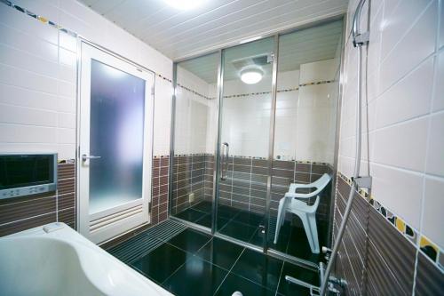 Fitness center, HOTEL MYTH M -ホテル マイス エム- Adult Only in Sennan Fitness center, HOTEL MYTH M -ホテル マイス エム- Adult Only in Sennan