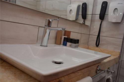 This photo about Best Smyrna Otel shared on HyHotel.com