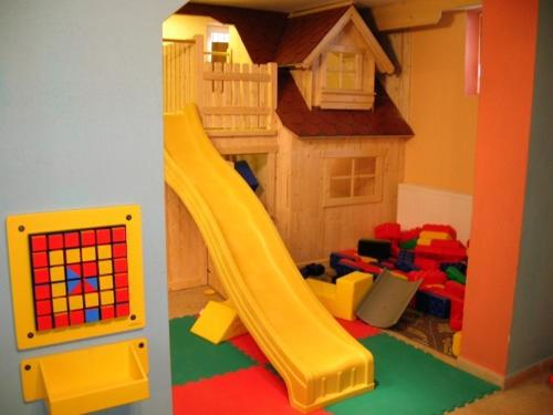 Játszótér, Bio-Bauernhof-Hotel Matlschweiger in Lassing Bei Liezen Játszótér, Bio-Bauernhof-Hotel Matlschweiger in Lassing Bei Liezen