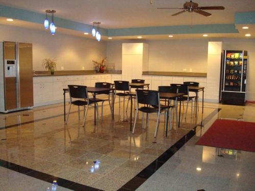 מסעדה, O'Hare Inn & Suites in שיקגו מסעדה, O'Hare Inn & Suites in שיקגו