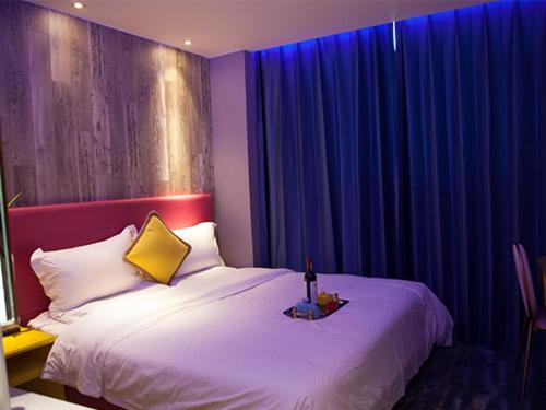 Yantai Huarui Danfeng Holiday Hotel, Yantai Yantai Huarui Danfeng Holiday Hotel, Yantai