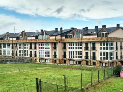 This photo about Apartamentos Playa de las Catedrales 3000 shared on HyHotel.com