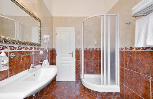 This photo about Apartments Central Park Marienbad shared on HyHotel.com