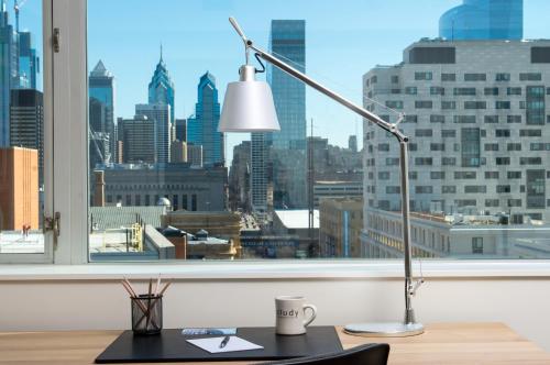 The Study Hotel at University City near Régészeti és Antropológiai Egyetemi Múzeum The Study Hotel at University City near Régészeti és Antropológiai Egyetemi Múzeum