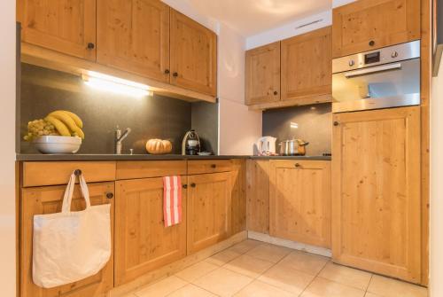 This photo about Residence Pierre & Vacances Premium Les Chalets du Forum shared on HyHotel.com