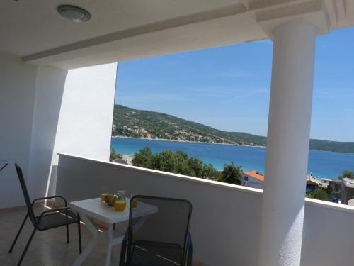 Hotel Apartmani ROKO, Sevid