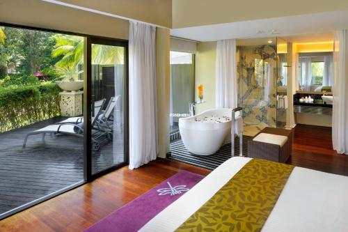 Balcony/terrace, Thistle Port Dickson Resort in Port Dickson Balcony/terrace, Thistle Port Dickson Resort in Port Dickson