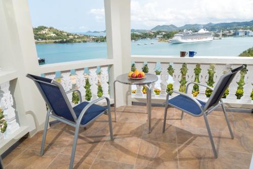 Bayside Villa St. Lucia in Cap Estate Bayside Villa St. Lucia in Cap Estate