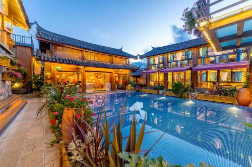 Lijiang Shuhe Yuefeng Resort Hotel
