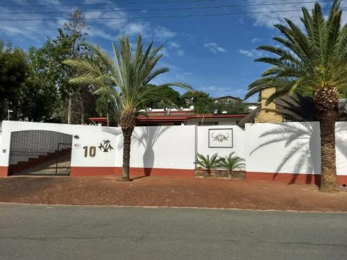 Tempat Masuk, Tourmaline Guest House in Windhoek Tempat Masuk, Tourmaline Guest House in Windhoek