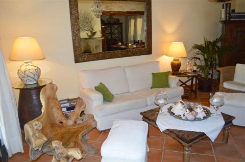 gedeelde lounge/tv-ruimte, Villa Charlie in Notteri gedeelde lounge/tv-ruimte, Villa Charlie in Notteri