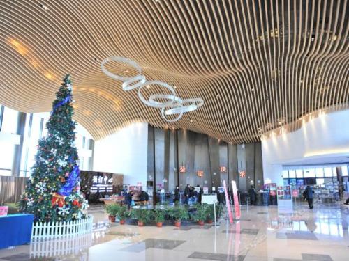 This photo about Qinhuangdao BTG-Jinglun Seaview Apartment shared on HyHotel.com