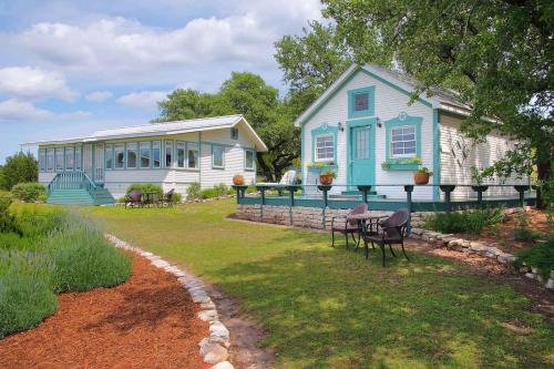 Rose Hill Retreat AAA Four Diamond Inn in 斯通沃爾 (TX) Rose Hill Retreat AAA Four Diamond Inn in 斯通沃爾 (TX)