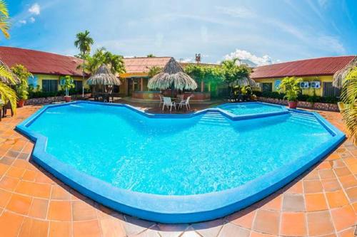 Pool, Hotel La Quinta in La Ceiba Pool, Hotel La Quinta in La Ceiba