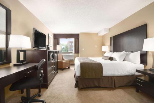 Facilities, Days Inn by Wyndham Calgary Northwest in Calgary (AB) Facilities, Days Inn by Wyndham Calgary Northwest in Calgary (AB)