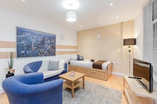 This photo about Luxury Stockwell Apartments shared on HyHotel.com