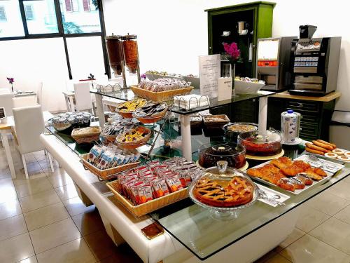 Food and beverages, Hotel Darival Nomentana in Rome North Food and beverages, Hotel Darival Nomentana in Rome North