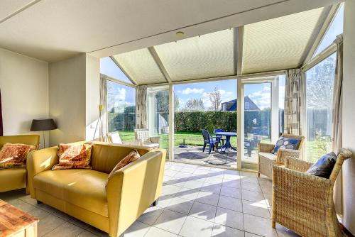 Зручності, Vesting de Bronsbergen in Зютфен Зручності, Vesting de Bronsbergen in Зютфен