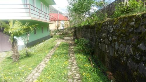 Vrt, Keda Marani in Kobulety Vrt, Keda Marani in Kobulety