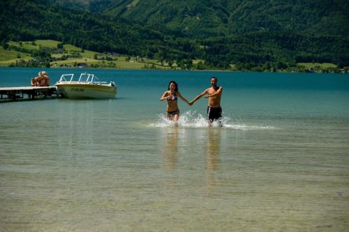 Strand, Hotel Seerose Wolfgangsee in St Wolfgang im Salzkammergut Strand, Hotel Seerose Wolfgangsee in St Wolfgang im Salzkammergut