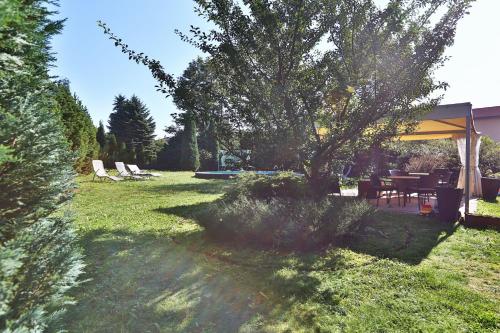 Bazen, Pension Rainbow*** in Karlovy Vary Bazen, Pension Rainbow*** in Karlovy Vary