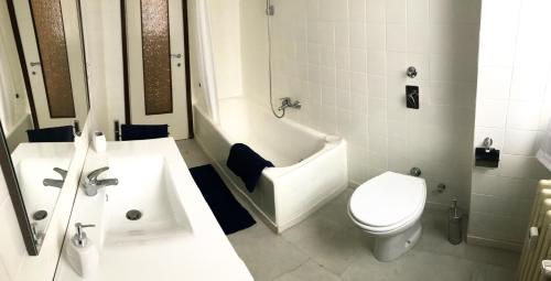 This photo about Casahotelmilano shared on HyHotel.com